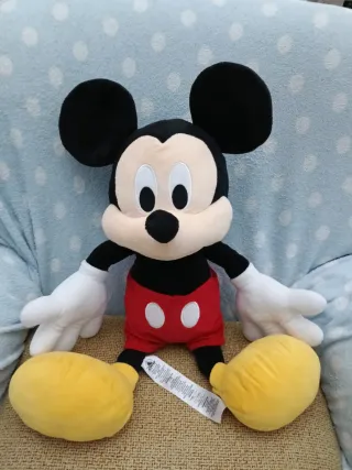 Peluche Mickey Mouse Disney,de alto mide 62 cm
