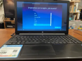 Portátil HP Laptop 15-da0130ns Gris.