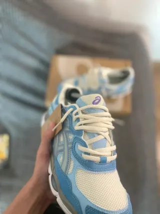 Asics Gel NYC Talla 38 Azul y Blanco