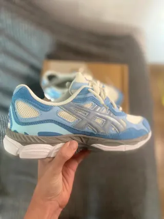Asics Gel NYC Talla 38 Azul y Blanco