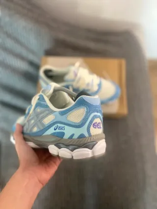 Asics Gel NYC Talla 38 Azul y Blanco