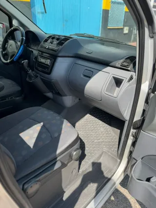 Mercedes-Benz Vito 2005