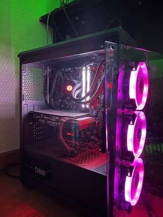 Ordenador sobremesa + Monitor MSI 200Hz