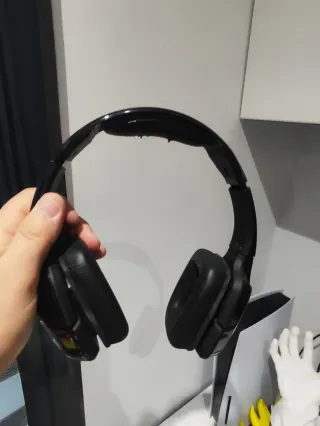 Auriculares Tritton Kunai Inalámbricos Negro