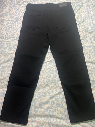 Vaqueros negros hombre