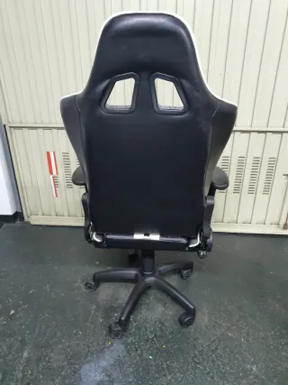 Silla Gaming Negra y Blanca