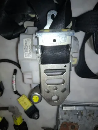 Airbag Toyota Prius 1.8 HSD advance  89170-47101