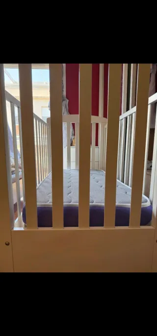 Cuna 120x60 con colchón sin usar