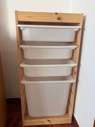 Cómoda de madera con 5 bandejas