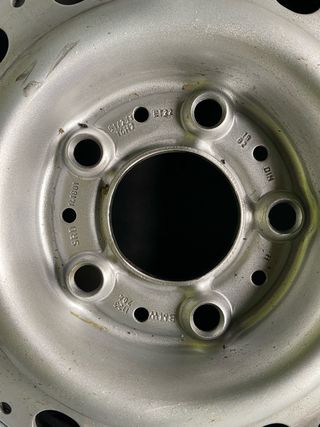 Llantas BMW clásicas E28 Originales 51/2Jx14 ET22