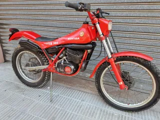 2 Montesa Cota 304