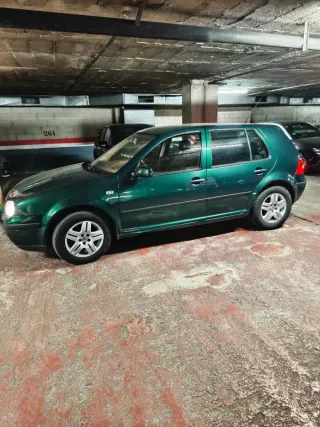 Volkswagen Golf 2003