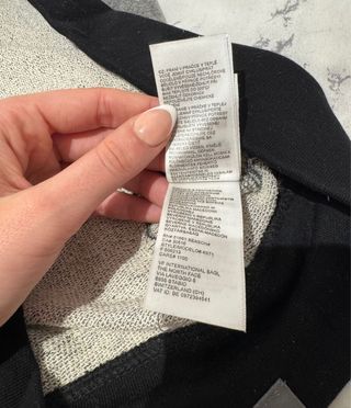 Sudadera The North Face gris y negra nueva