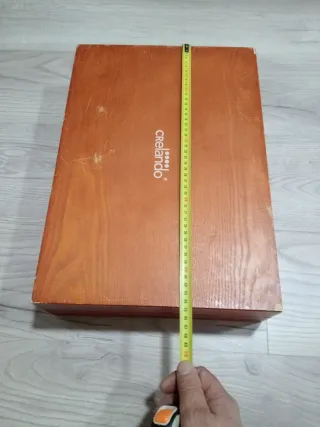 Maletín de madera para pinturas