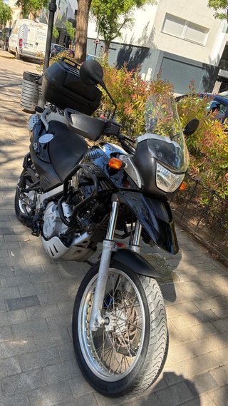BMW F650GS 2004 con 52.900km
