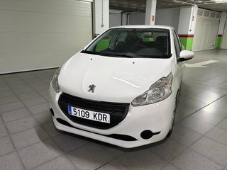 Peugeot 208 1.4 HDI DIESEL 2017