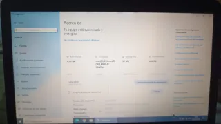 Portátil Fujitsu LIFEBOOK