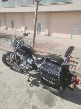 Keeway Superlight 125 Custom Negra