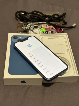 iPhone 13 Azul 256GB Impecable
