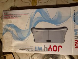 Wii Balance Board + Wii Fit + Wii Fit Plus