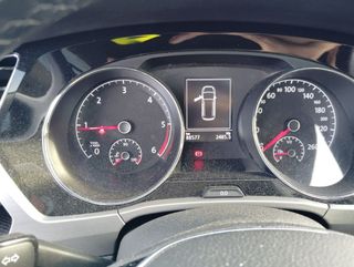 Volkswagen Touran Advance 2.0 TDI 90 kW (122 CV)