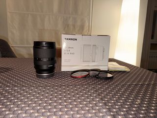 Tamron 17-28mm f/2.8 Sony E + 3 filtros