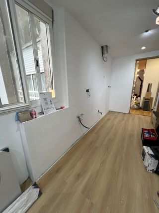 Instalador de pisos laminados, PVC y Vinilo