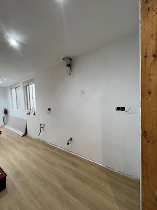 Instalador de pisos laminados, PVC y Vinilo