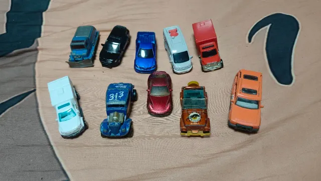 Lote 210 Coches hot wheels etc