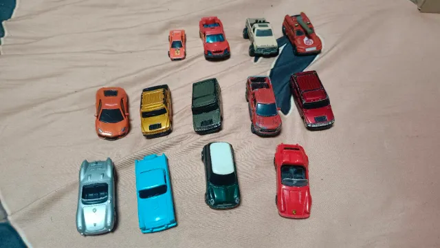 Lote 210 Coches hot wheels etc