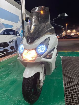 Daelim S3 125 Scooter Maxi Automática Blanca