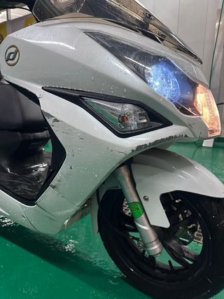 Daelim S3 125 Scooter Maxi Automática Blanca