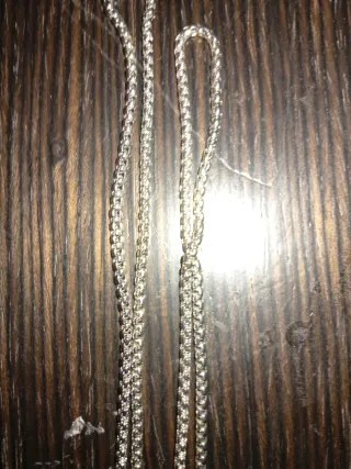 Cadena plateada para hombre