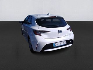 Toyota Corolla 1.8 125 Híbrido Active Tech E-CVT 90 kW (122 CV)