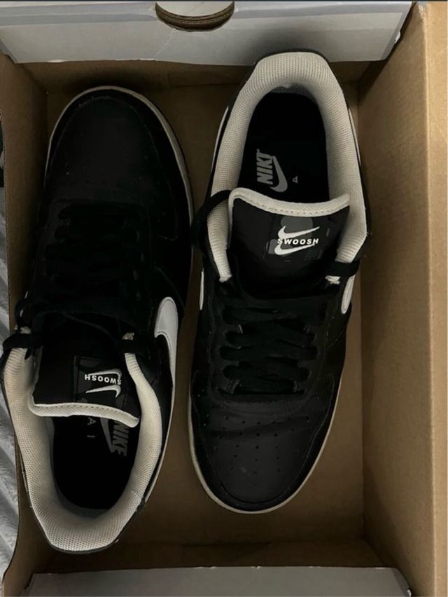 Nike Air Force 1 negras