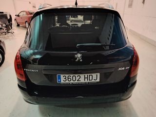 Peugeot 308 2011