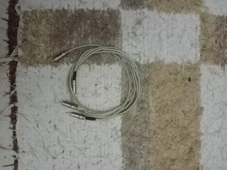 Cables de interconexión Van den Hul