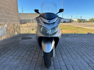 Yamaha Majesty 400 Scooter Plata