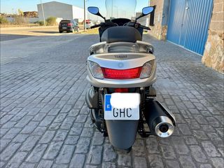 Yamaha Majesty 400 Scooter Plata