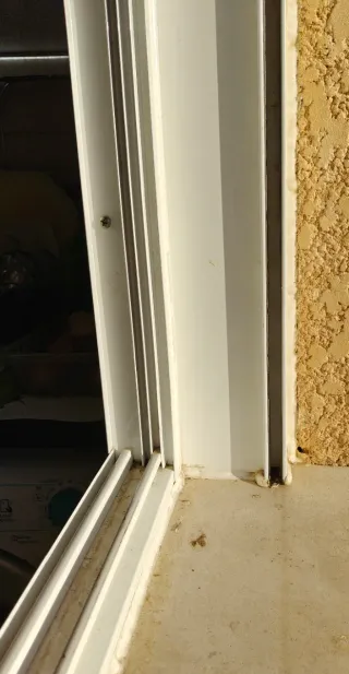 4 ventanas correderas aluminio con persianas