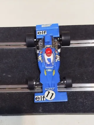 Scalextric Coche Azul Elf Tyrrell Ford