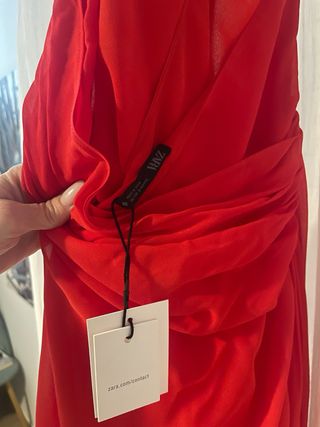 Vestido halter viscosa escote fluido