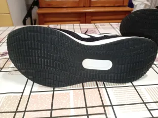 Zapatillas Adidas Talla 42 Negras y Azules