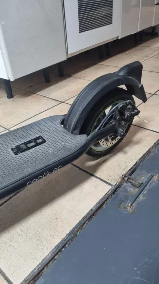 Patinete Cecotec Bongo D30