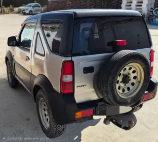 Suzuki Jimny 2005