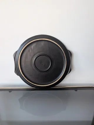 Centro tavola vintage in ceramica nera