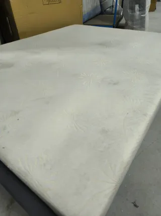 Base tapizada 150x190 cm