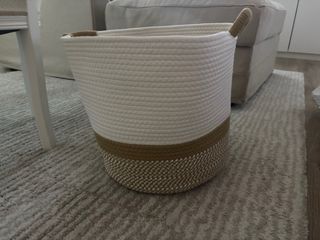 Cesta Macramé Algodón Blanca y Marrón