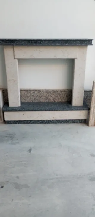 Chimenea de mármol y granito