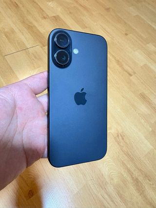 iPhone 16 100% Batería